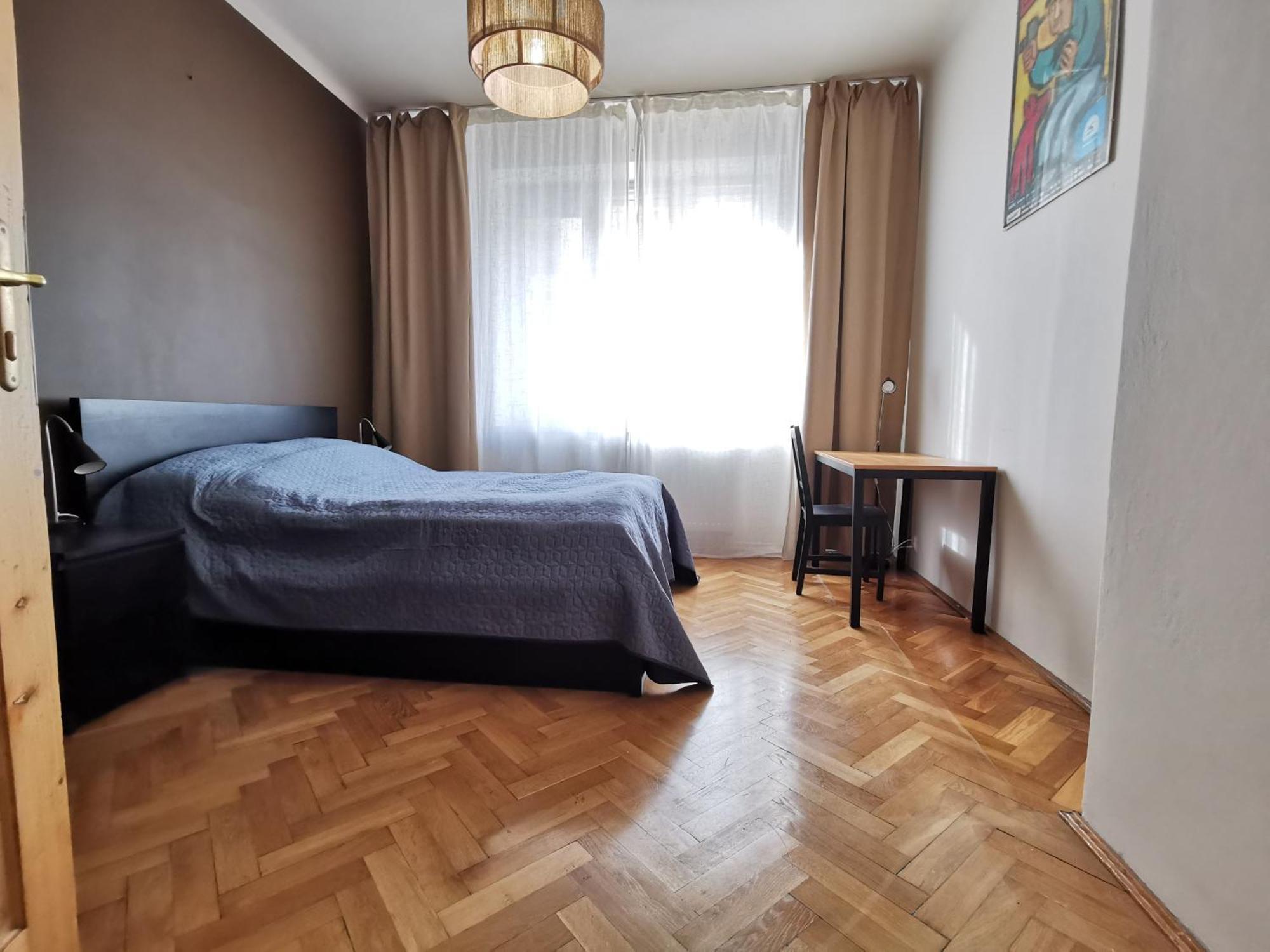 Cozy Spacious Apartment With Balcony Krakow Luaran gambar